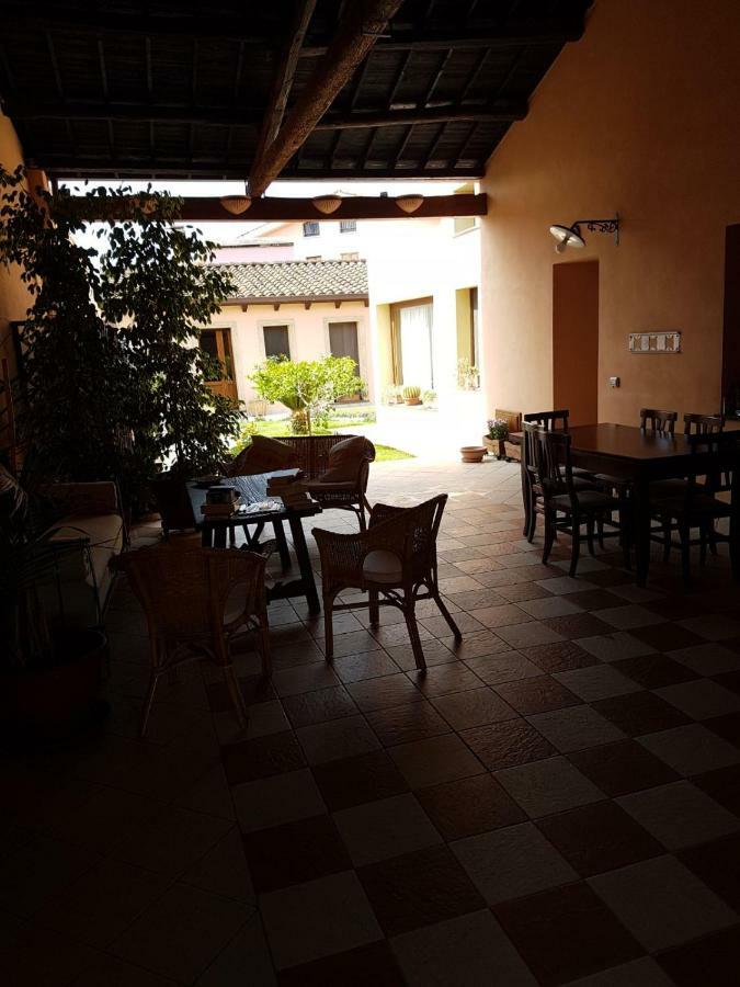 Casa Di Giulietta Villa Càbras Eksteriør billede